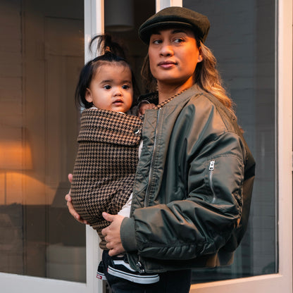 Baby carrier - Houndstooth Brown