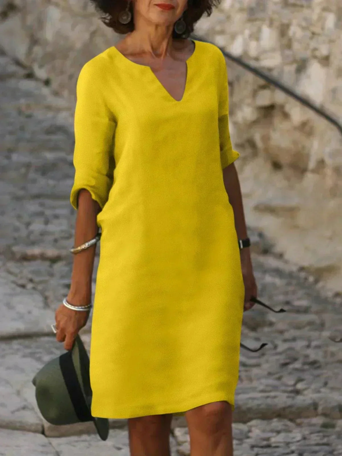 Maria | Elegant kjole med V-udskæring